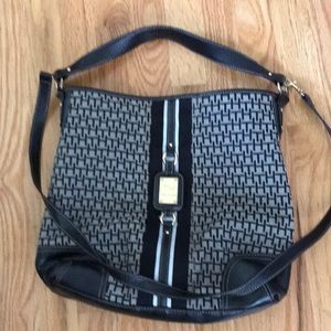 Tommy Hilfiger Tote
